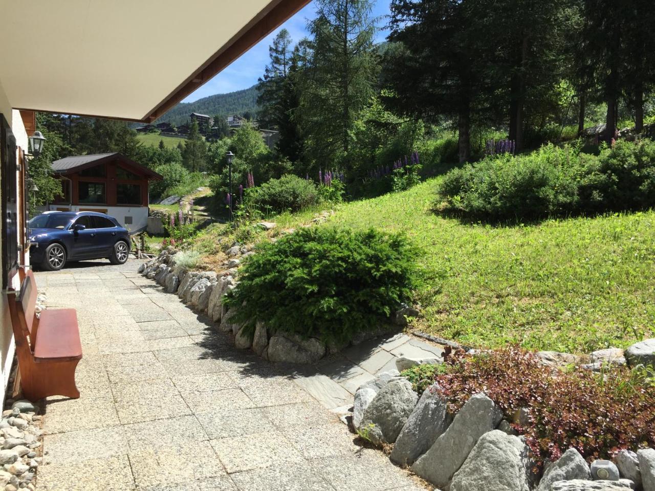 Chalet Charming Grachen Exterior photo